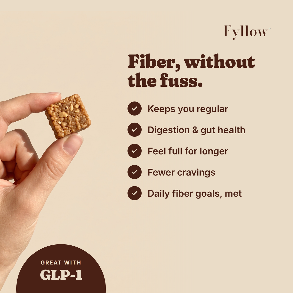Fyllow Fiber Bites: fiber without the fuss, a bite held between two fingers.